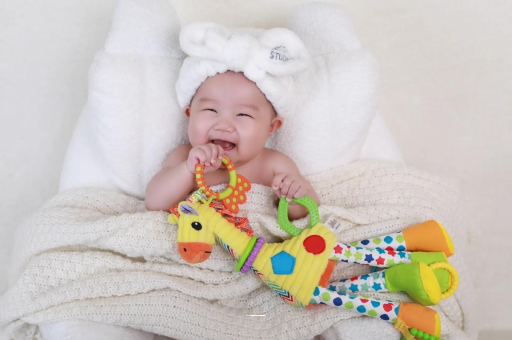 琼海宝宝肚子胀气怎么办